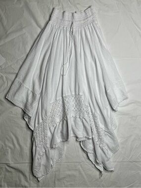 White Flowing Handkerchief Hem Maxi Asymmetrical Skirt